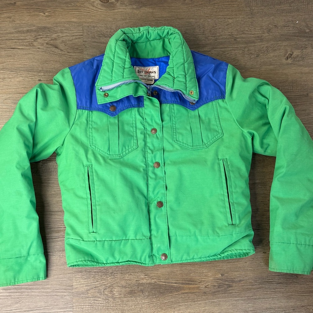 Vintage 1st Down Kids Green and Blue Down Jacket, size Medium